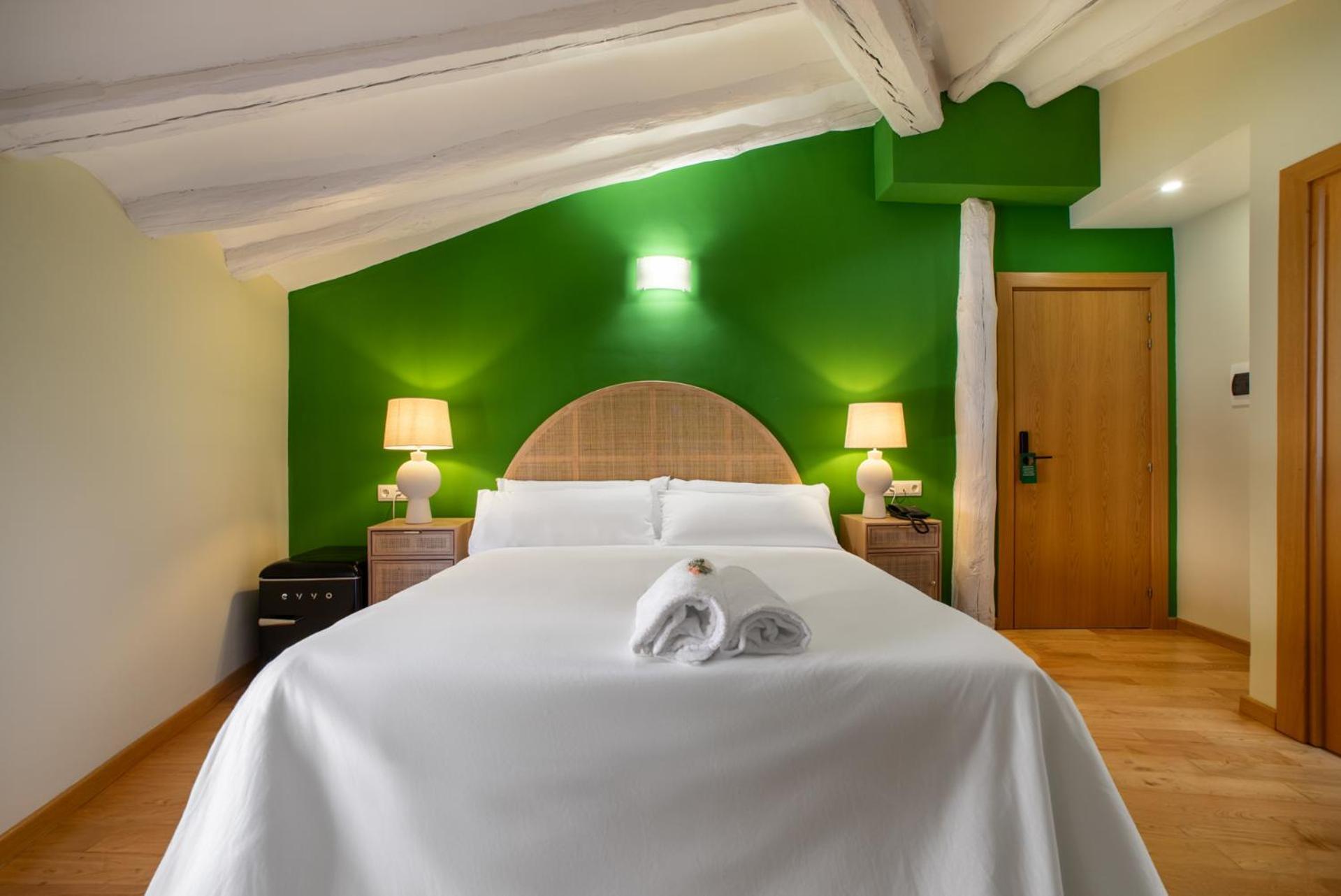 Hotel-Boutique By Gonzalo Sesma Cervera del Río Alhama エクステリア 写真